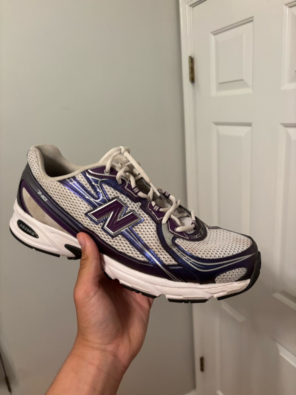 New Balance 740 Size 14